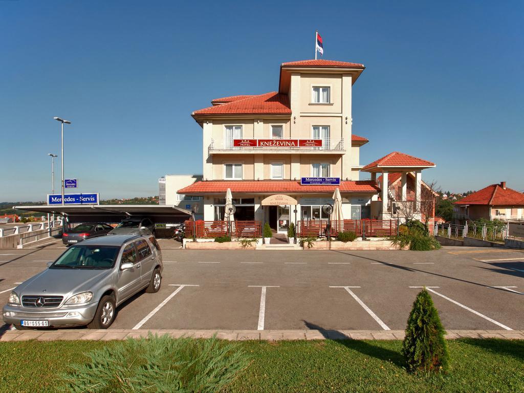 Hotel Knezevina Vranic  Bagian luar foto