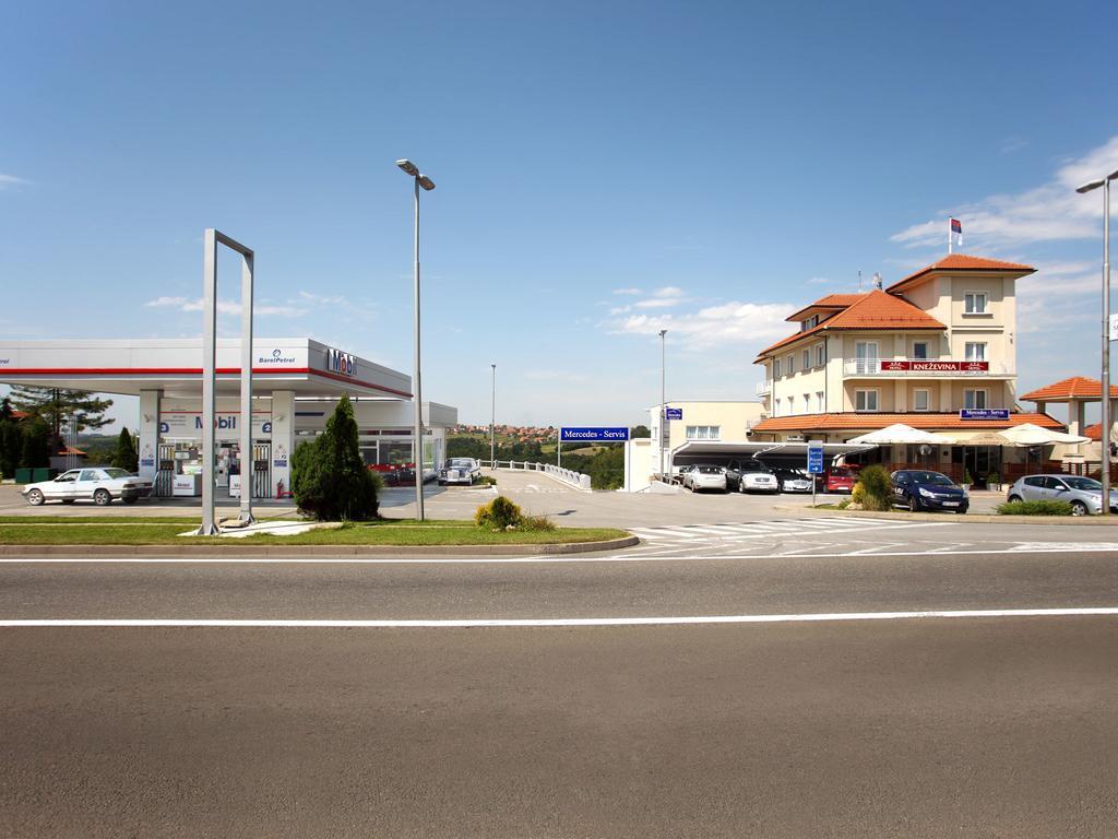 Hotel Knezevina Vranic  Bagian luar foto